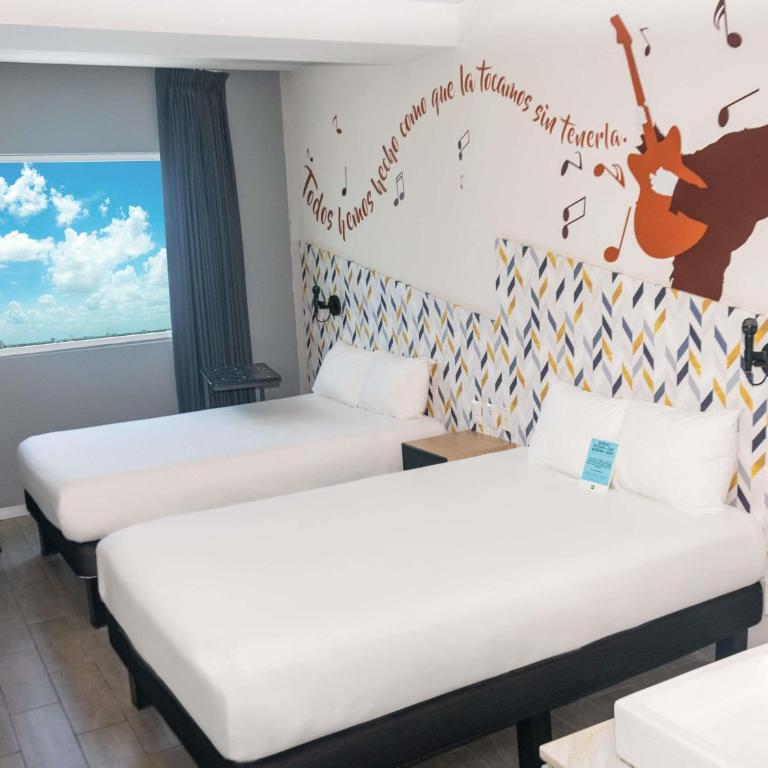 Ibis Styles Merida Galerias - Standard Room with Twin Double Beds - 2