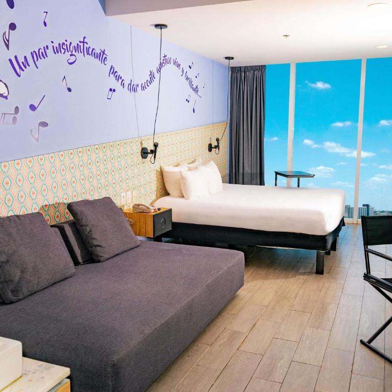 Ibis Styles Merida Galerias - Suite King Room with Sofa Bed - 4