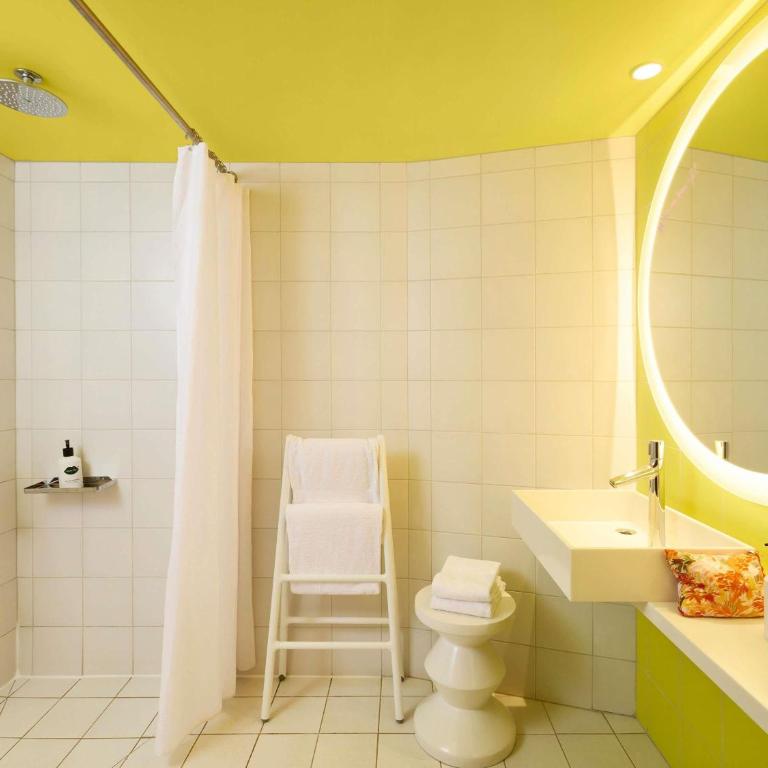 Mama Shelter Toulouse - Grande Chambre Double Mama - Accessible aux Personnes à Mobilité Réduite - 9