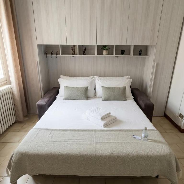 AfforiOM - Appartamento con 1 Camera da Letto - 2