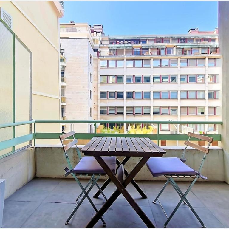 Nestor&Jeeves - COTE ALBERTI - Hyper center - By shopping avenue - Appartement avec Balcon - 4