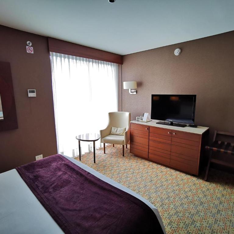 Mercure Bogota Calle 100 - Habitación Estándar - 1 cama grande - 8