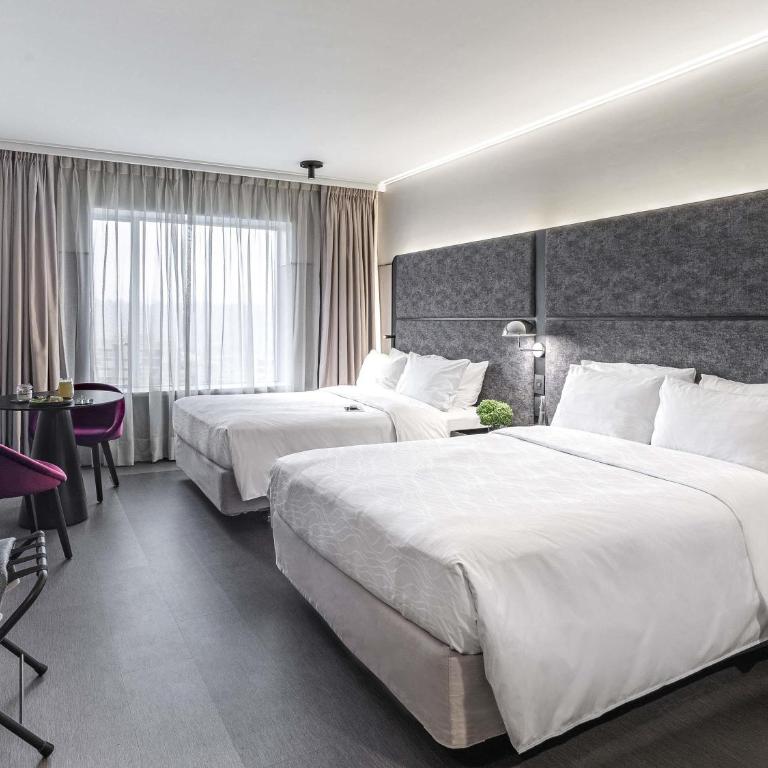 Pullman Santiago Vitacura - Habitación Executive - 2 camas grandes - 2
