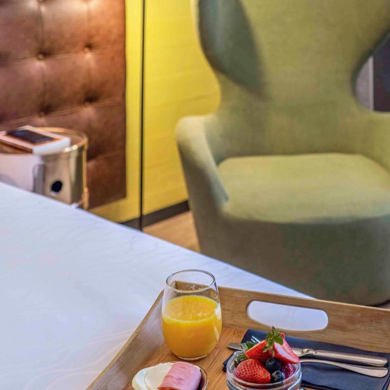 Pullman Santiago El Bosque - Suite Junior con cama extragrande - 6