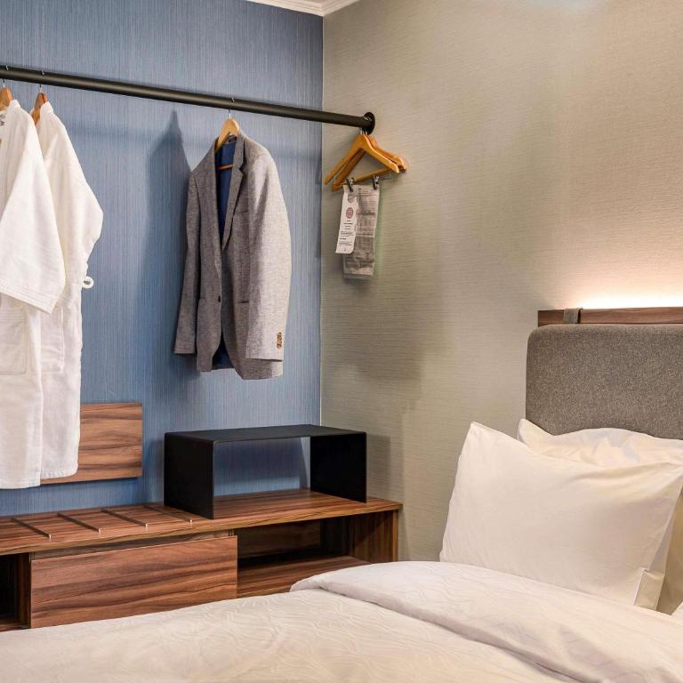 Novotel Santiago Las Condes - Habitación Superior Executive con cama extragrande - 1