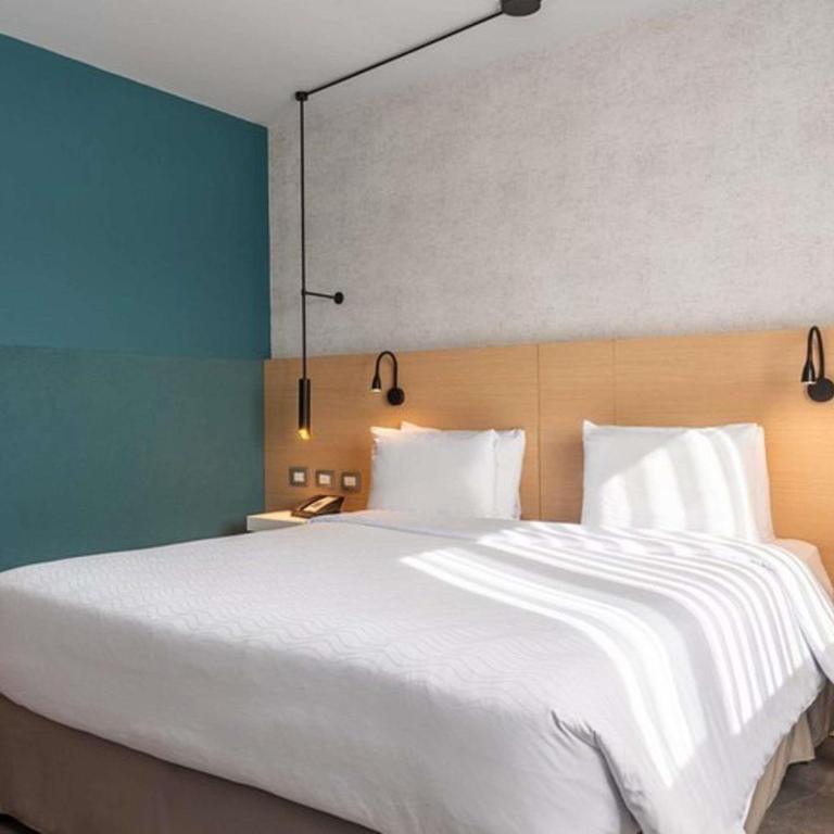 Novotel Bogota Parque 93 - Standard Single Room with Queen Bed - 5