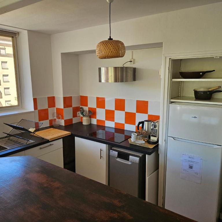 Bel appartement T4 spacieux au bord du Canal - Appartement 3 Chambres avec Balcon - 5