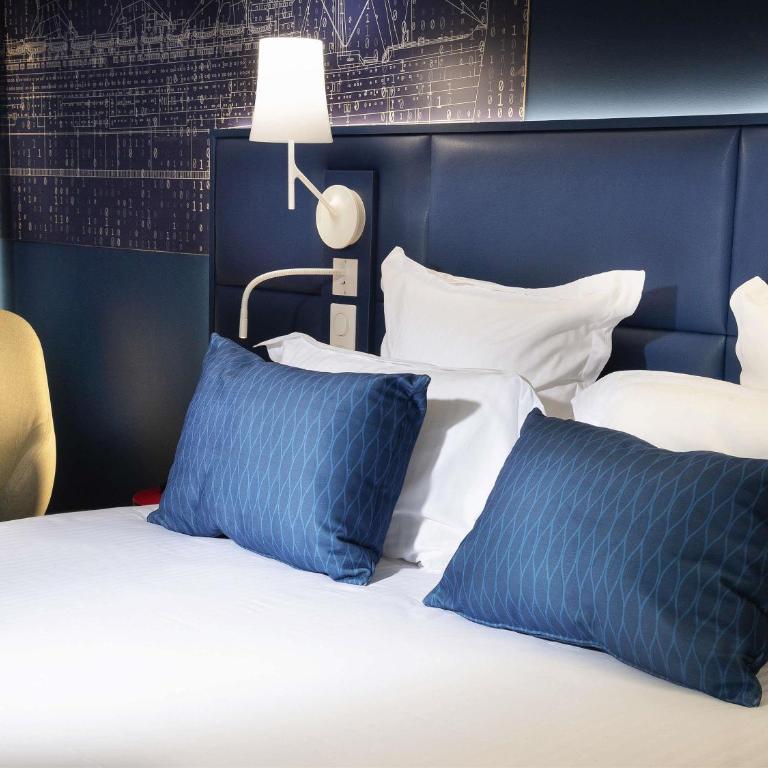 Hôtel Mercure Toulon La Seyne-Sur-Mer - Chambre Double Privilège avec Terrasse et Vue sur la Mer - 3