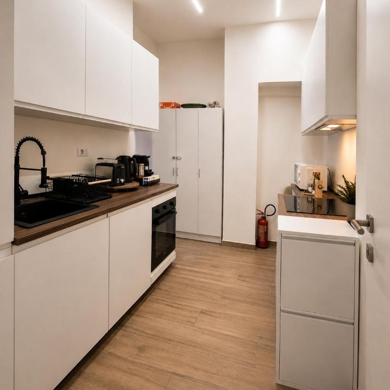 Lunigiana Living - 2 Bedrooms - Central Station - Appartamento con 2 Camere da Letto - 11