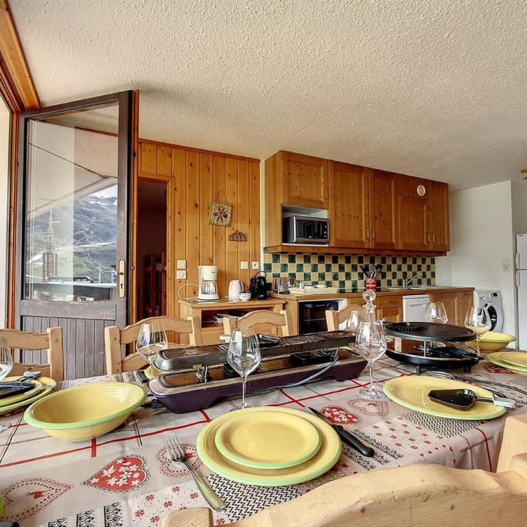 Résidence Aravis - Appartement spacieux · Skis aux pieds · Balcon vue station MAE-0244 - Appartement - 2