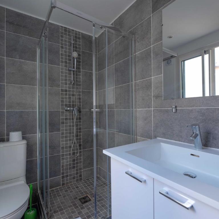 Beautiful Studio in Ile Saint Louis - Studio Lit King-Size avec Canapé-Lit - 5