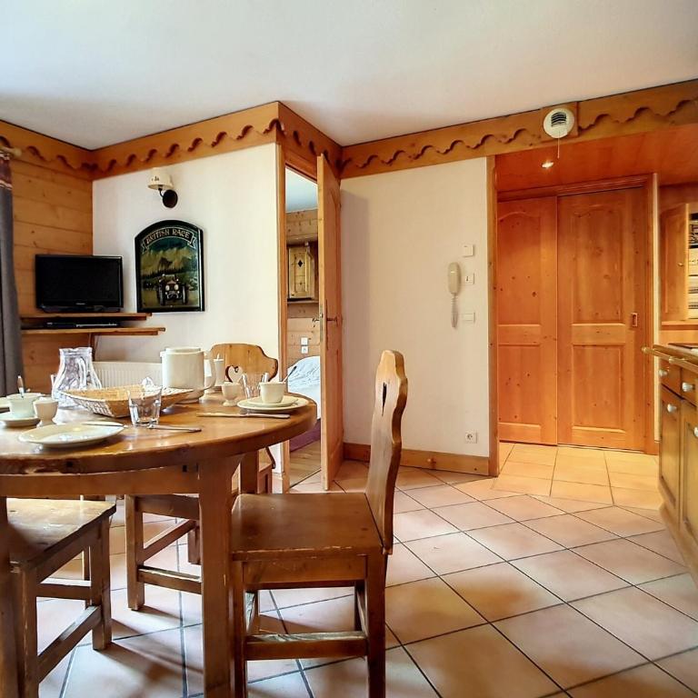 Résidence Alpages De Reberty - Appartement spacieux et confortable · Proche des pistes · Balcon · Piscine · Parking couvert MAE-0664 - Appartement - 4