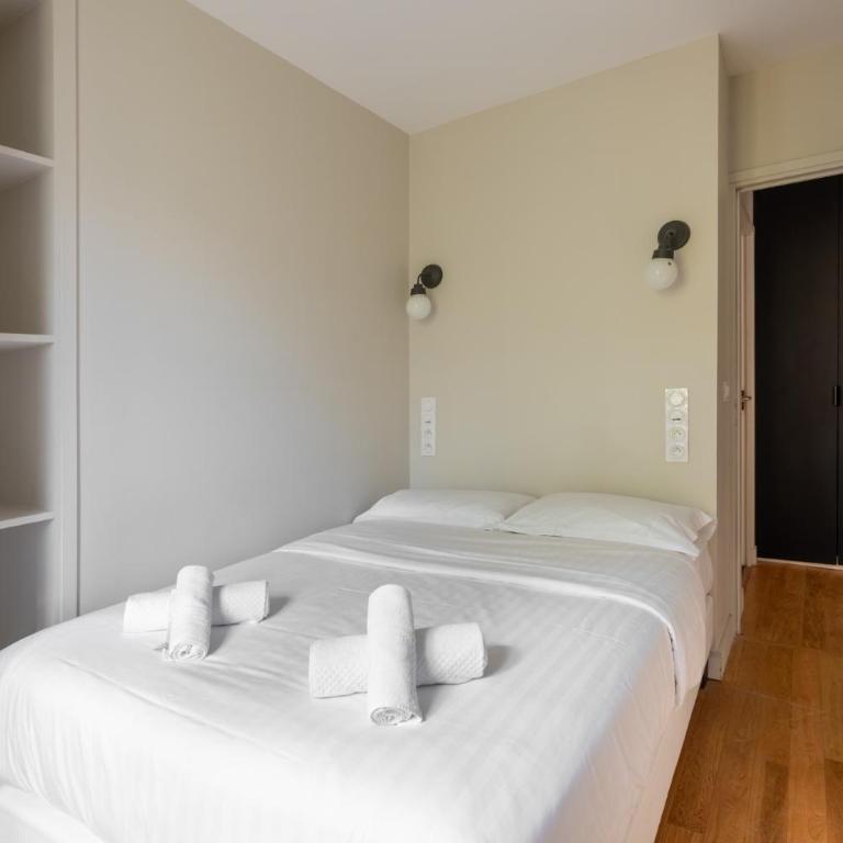 Stylish 2 Bedroom Apartment in Paris - Apartment - 54