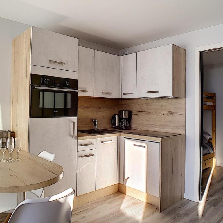 Résidence Coryles A - Appartement rénové avec coin montagne · Accès direct aux pistes · Balcon MAE-1064 - Appartement - 3