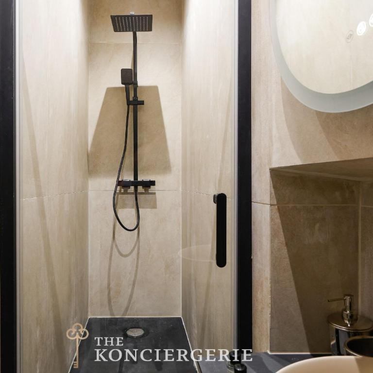 Parisian Chic Retreat - 2 Guests - Appartement - 11