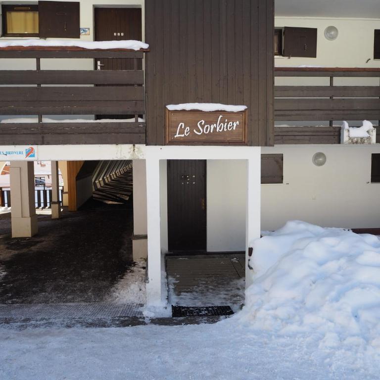 Résidence Le Sorbier - Appartement rénové · Départ et retour skis aux pieds · Vue sur les pistes MAE-1294 - Apartamento - 14
