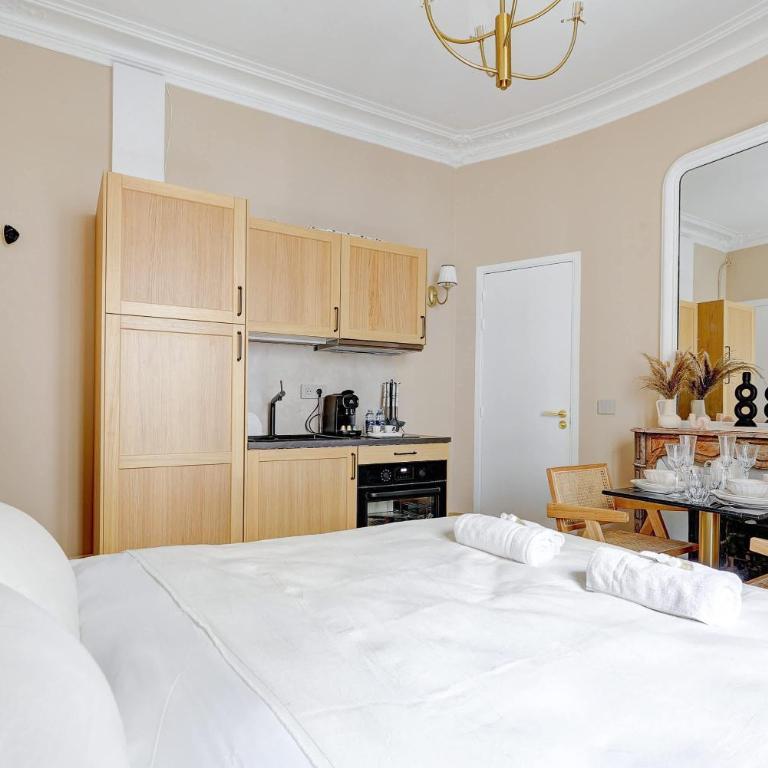 Prestige et elegance en plein Paris - Appartement - 12