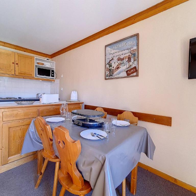 Résidence Valmonts A - Appartement classique · Départ ski aux pieds · Balcon MAE-1554 - Appartement - 7