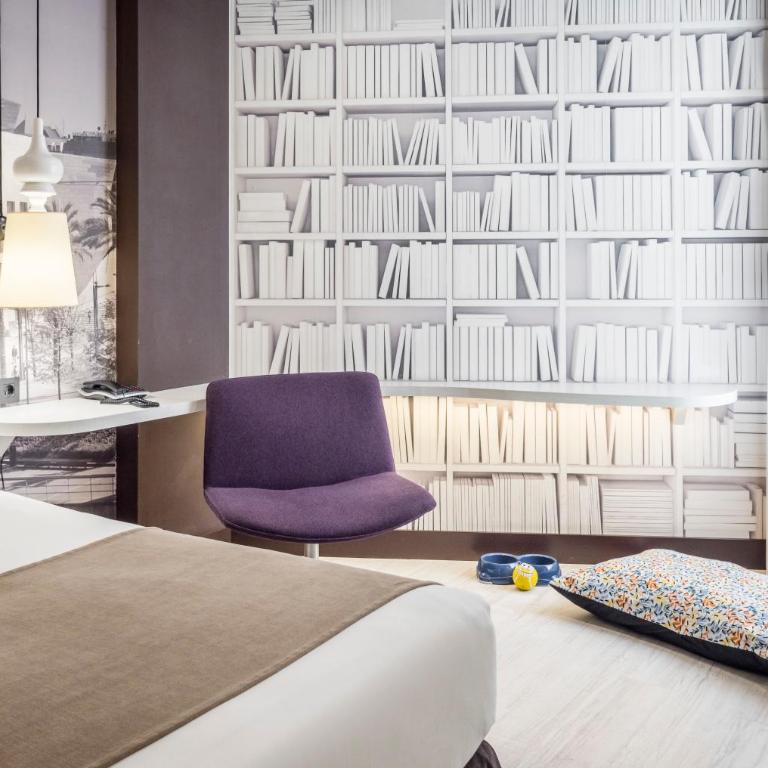 Hotel ILUNION Abando Bilbao - Habitación Doble - Admite mascotas - 5