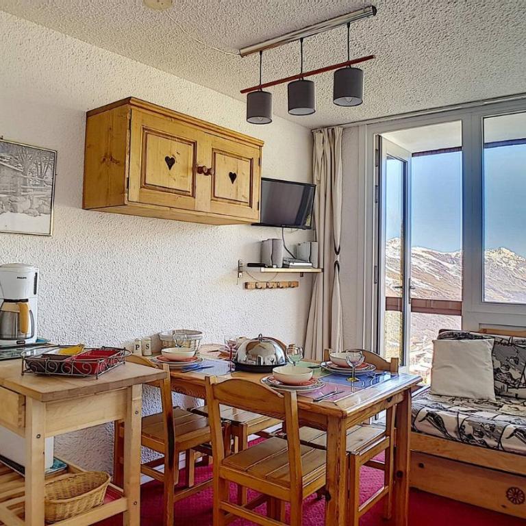 Résidence Boedette A - Appartement duplex · Départ et retour skis aux pieds · Balcon vue montagne MAE-2244 - Appartement - 2