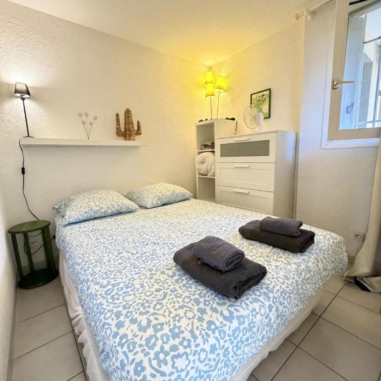 Appart Bord de Mer, Parking privé gratuit,Pour 2 ou 4pers - Apartment mit 1 Schlafzimmer - 3