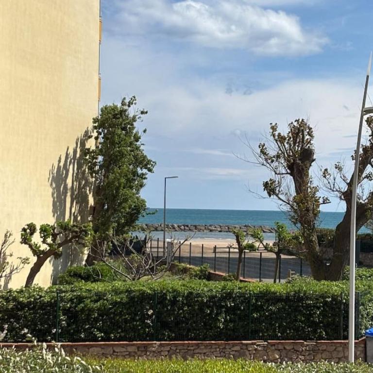 Appart Bord de Mer, Parking privé gratuit,Pour 2 ou 4pers - Apartment mit 1 Schlafzimmer - 11