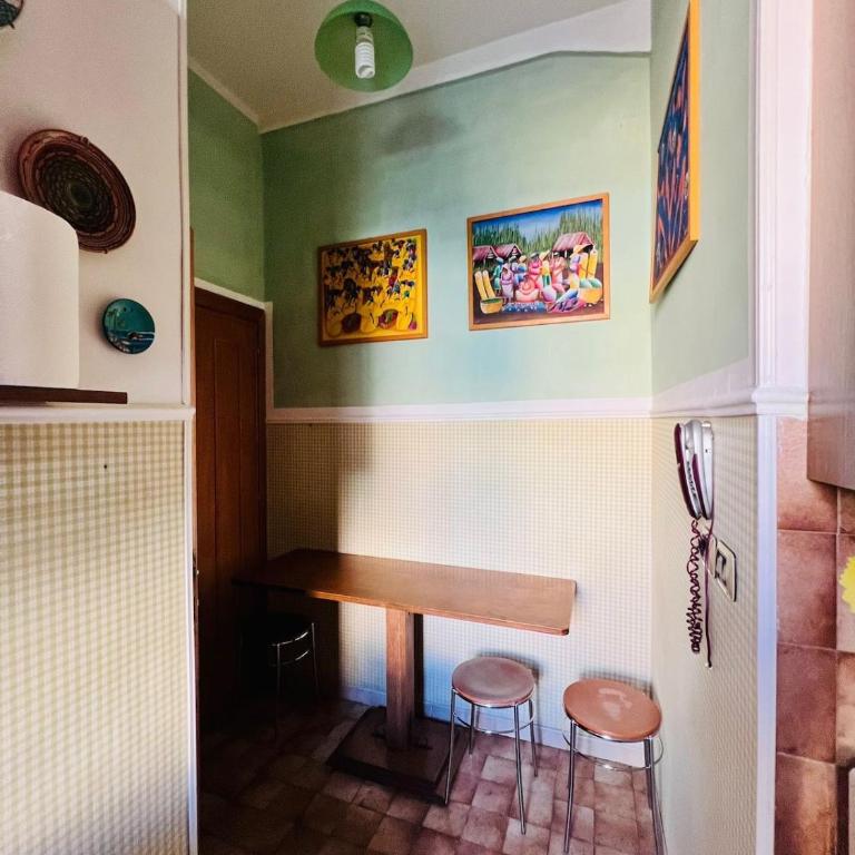 Your house in Rome - 10 minutes from Colosseo! - Appartamento con 3 Camere da Letto - 24