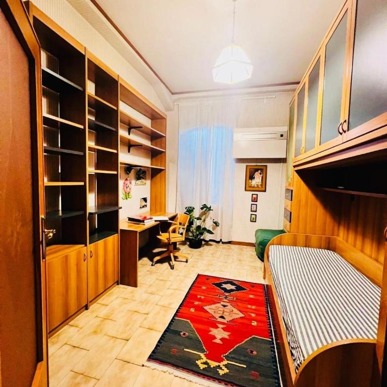 Your house in Rome - 10 minutes from Colosseo! - Appartamento con 3 Camere da Letto - 34