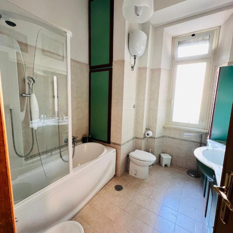 Your house in Rome - 10 minutes from Colosseo! - Appartamento con 3 Camere da Letto - 38