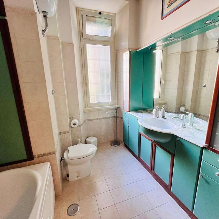 Your house in Rome - 10 minutes from Colosseo! - Appartamento con 3 Camere da Letto - 43