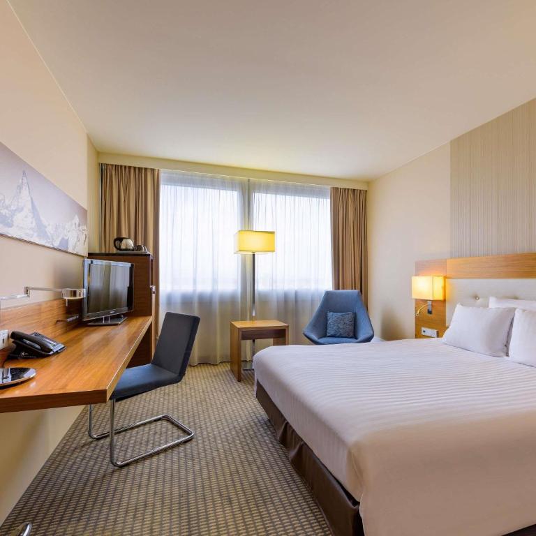 Mövenpick Hotel Geneva - Chambre Lit King-Size Classique - 1