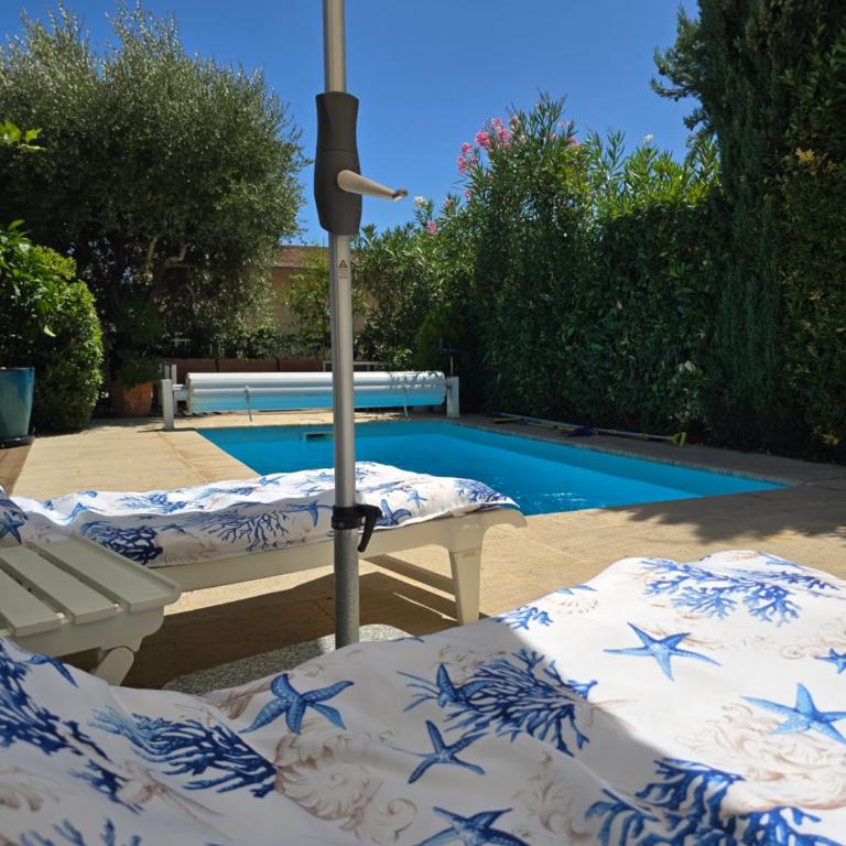Villa Nieva, maison de pêcheur avec piscine privée et son bateau - Villa avec Piscine Privée - 2