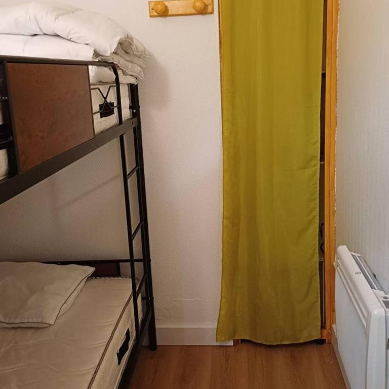 Rénové, balcon, centre Cauterets - FR-1-812-140 - Appartement - 16