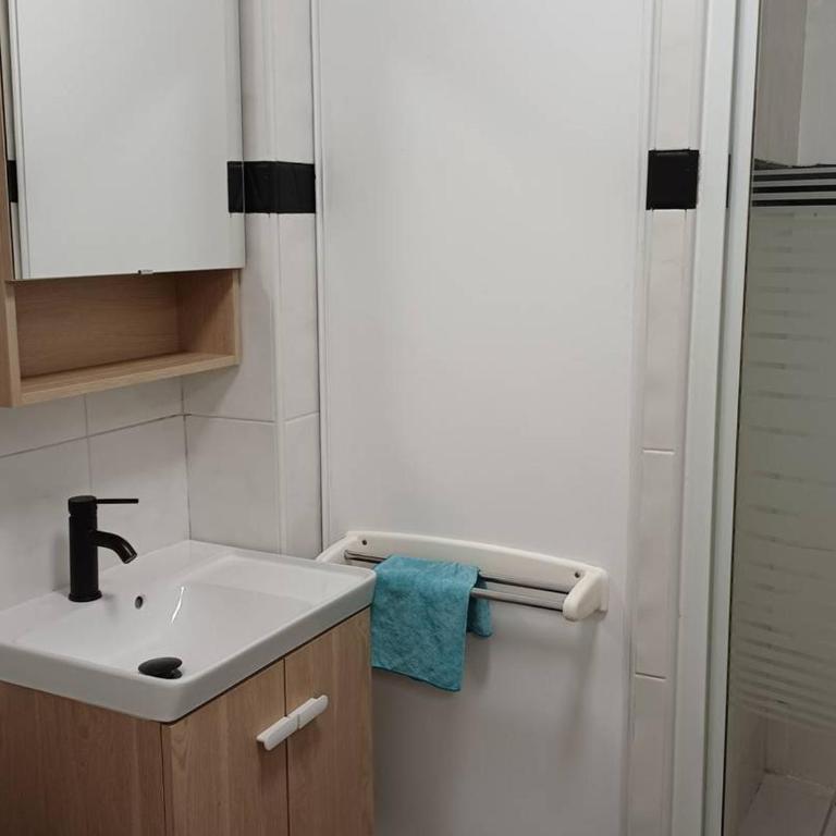 Rénové, balcon, centre Cauterets - FR-1-812-140 - Appartement - 17