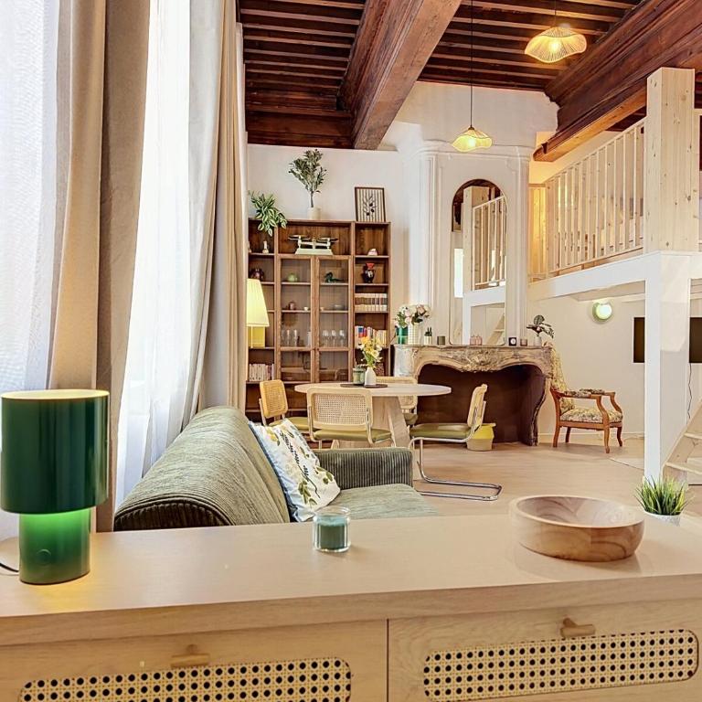 Le 25 Duplex - Coeur de vieille ville - Basilique - Appartement 2 Chambres - 11