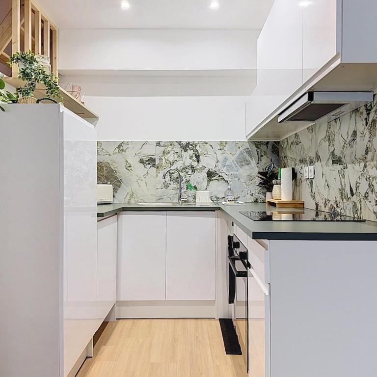 Le 25 Duplex - Coeur de vieille ville - Basilique - Appartement 2 Chambres - 27