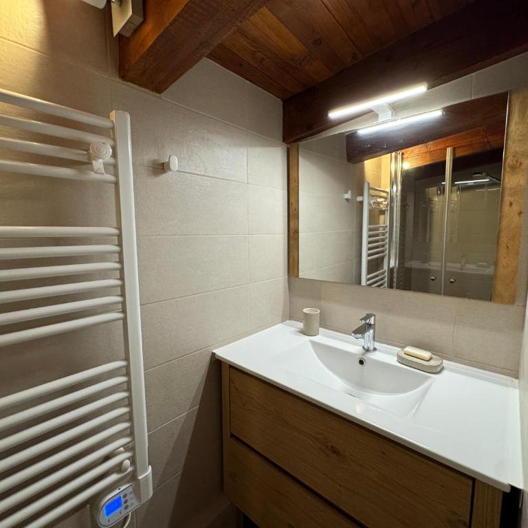 Le Concorde by Mountain Collection Immobilier - Deluxe Apartment - 18