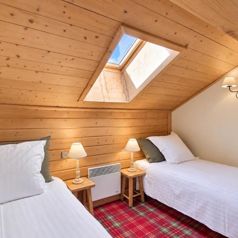 ARC 1950, Appartement 2 chambres, Duplex, Cheminée, 6 pers, Sauna, Hammam, Jacuzzi, Salle de fitness, Piscine intérieure chauffée, Départ et retour skis aux pieds - Appartement 2 Chambres avec Vue sur la Montagne - 11