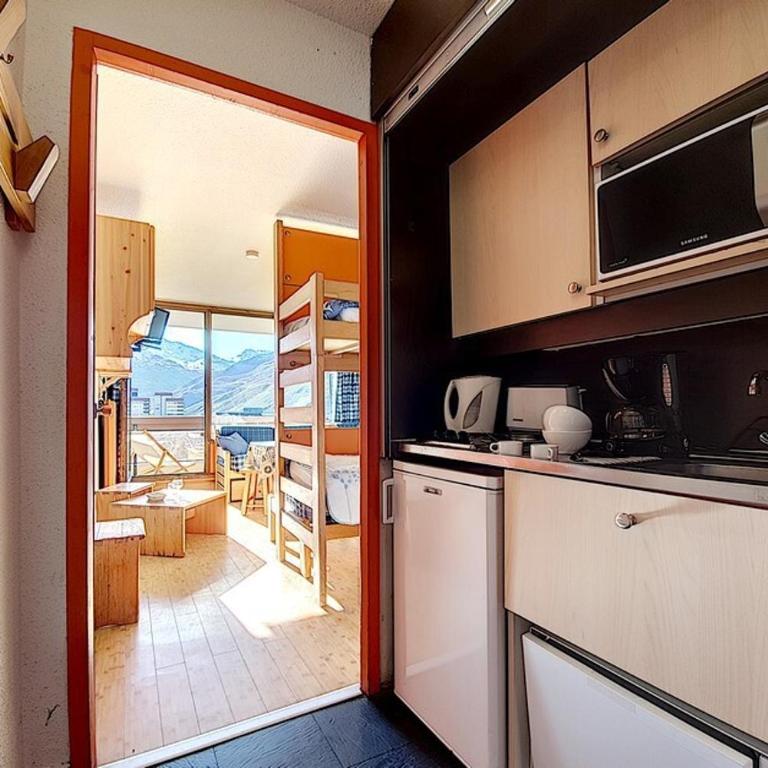 Résidence Chaviere - Studio lumineux · Départ et retour ski aux pieds · Balcon vue sur pistes MAE-3534 - Studio - 9