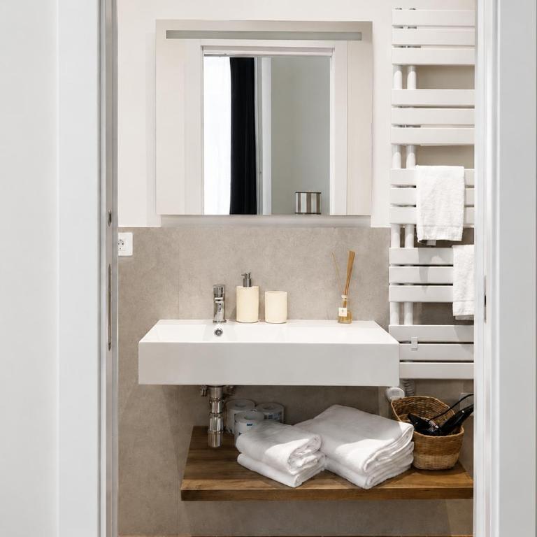 A Modino Florence Centre Suites - Camera Matrimoniale Deluxe con 1 Letto Supplementare - 5