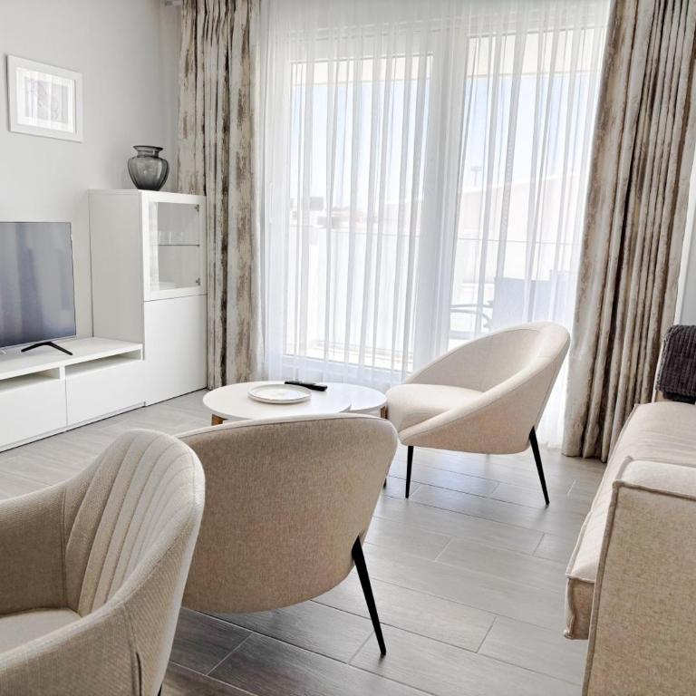 Estepona Harmony Suite - Apartamento de 1 dormitorio - 2