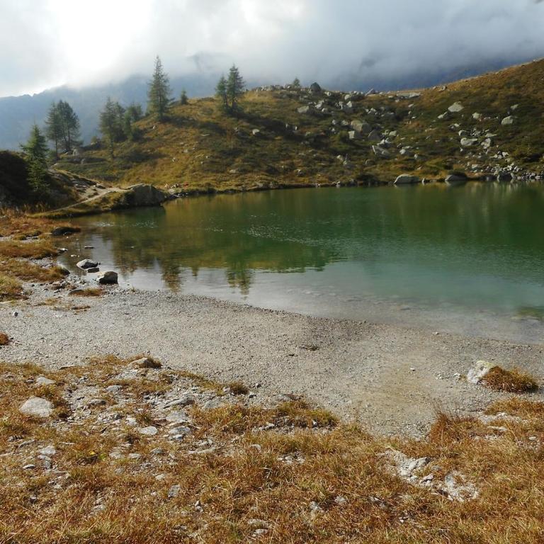 Mountain Escape Apartment Easy Access & Private Parking - Four-Bedroom Apartment - 5