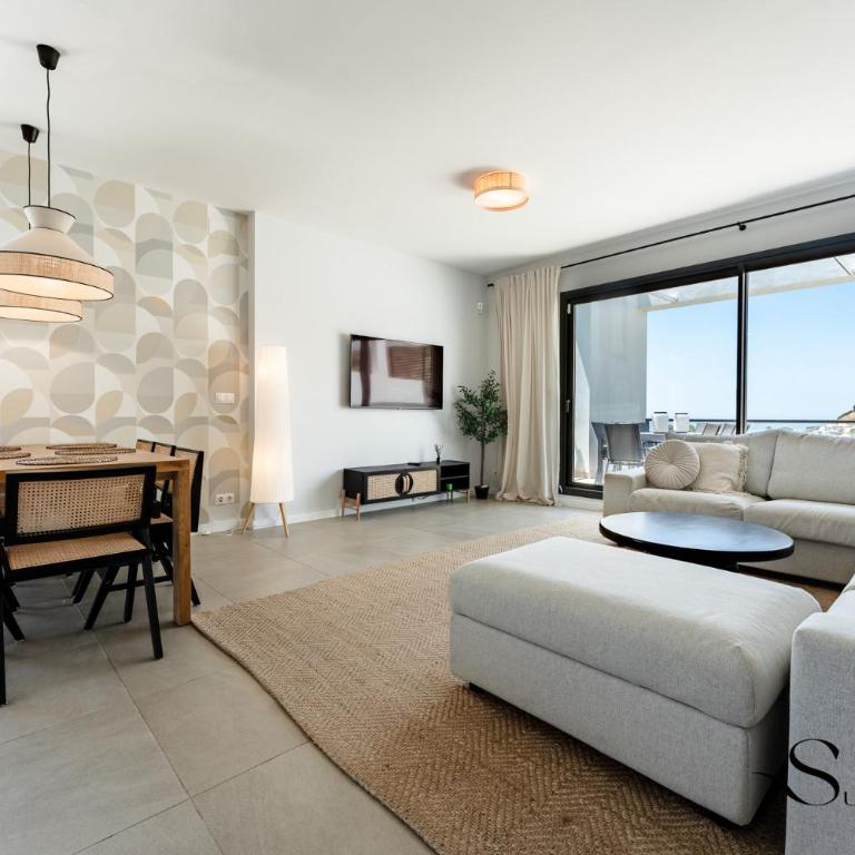 Alya Mijas - Villa Solmare - Direct Sea View and Hot Tub - Villa Superior - 2