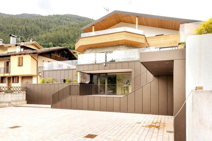 Quiet Mountain Retreat Fully Equipped Apartment & Parking - Appartamento su 2 Livelli - 37