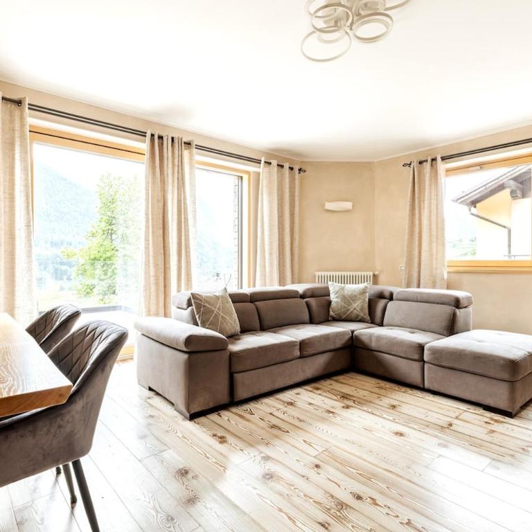 Quiet Mountain Retreat Fully Equipped Apartment & Parking - Appartamento su 2 Livelli - 24