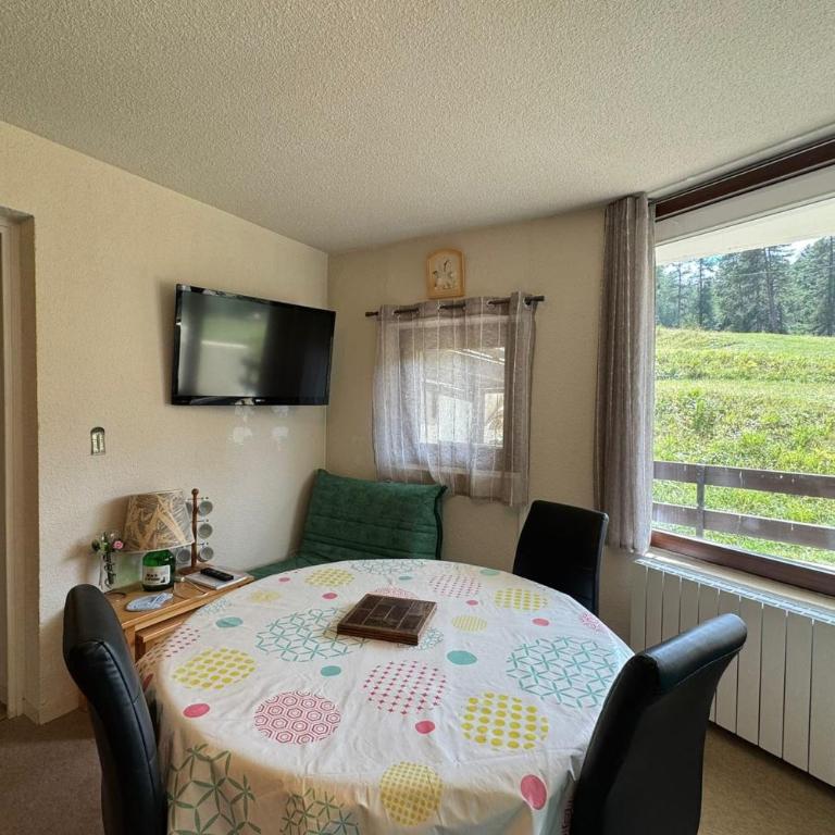 Appartement 6 personnes Résidence Le Diamant - Skis aux pieds à Risoul - Appartement - 1