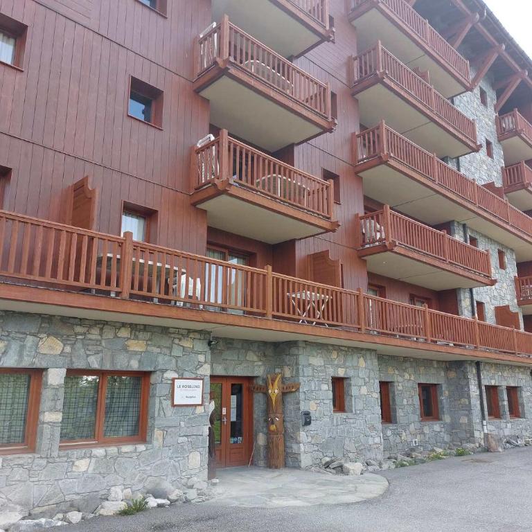 Résidence Roselend - Grand 4 pièces offrant de belles surfaces situé dans une résidence au village du chantel ,proche des pistes et avec piscine MAE-8204 - Appartement - 18
