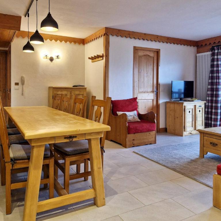 Résidence Roselend - Grand 4 pièces offrant de belles surfaces situé dans une résidence au village du chantel ,proche des pistes et avec piscine MAE-8204 - Appartement - 12
