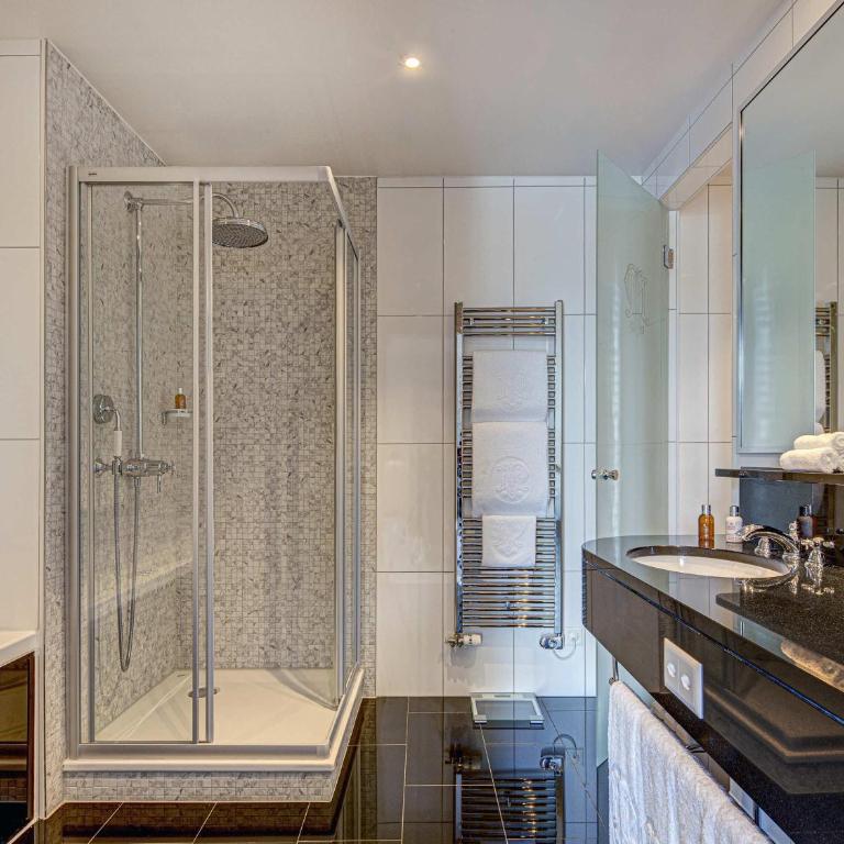Fairmont Le Montreux Palace - Präsidentensuite mit Seeblick - 6