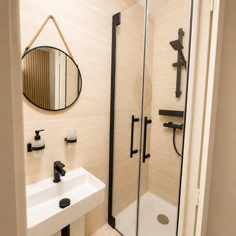 Chic & Cozy Studio in the Heart of Pigalle - Studio Double Deluxe - 5